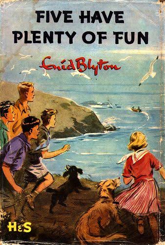 Cover of an Enid Blyton Famous Five book
